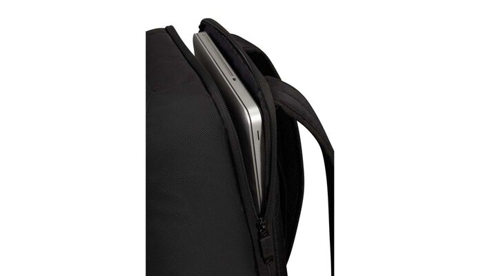 Vyhradená priehradka na notebook 15,6"
