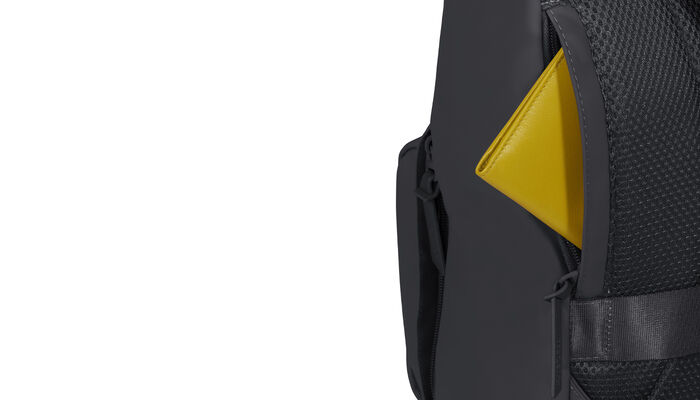 Tajná zadná priehradka