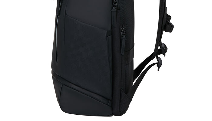 Tajná zadná priehradka