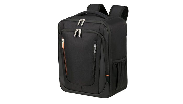 Spĺňa podmienky bezplatnej palubnej batožiny spoločností Ryanair a Wizz Air