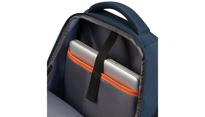 Priehradka na 15,6" notebook