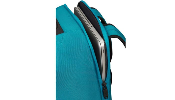 Vyhradená priehradka na notebook 15,6"