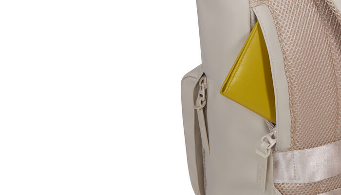 Tajná zadná priehradka