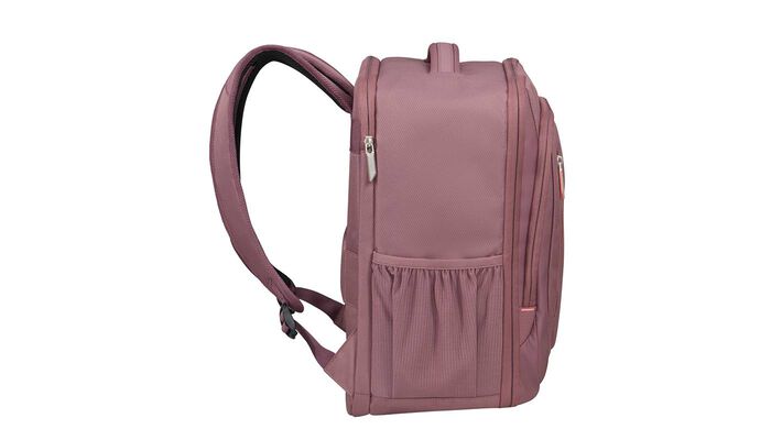 Vyhradená priehradka na notebook 15,6"