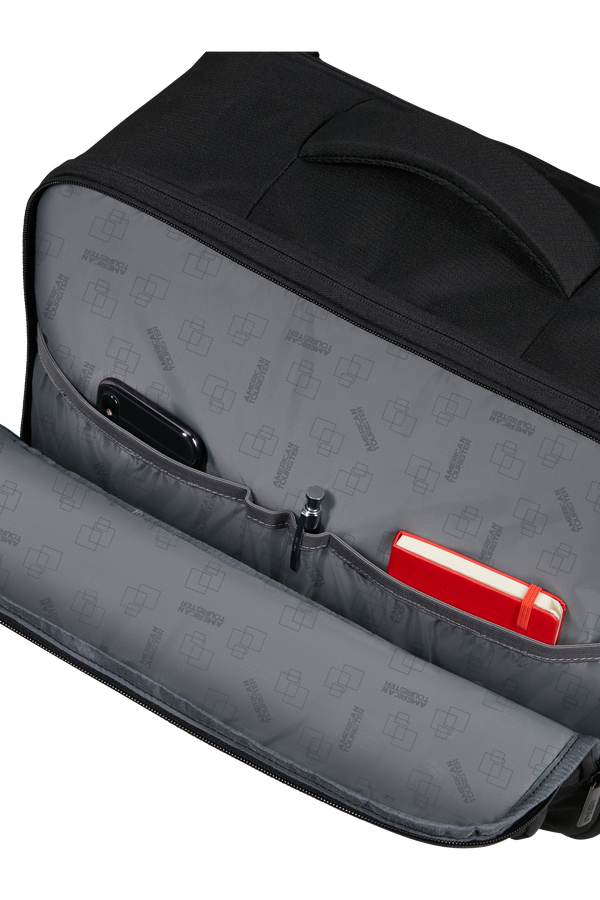 American Tourister At Work Nxt 3-Way Boarding Bag  Čierna
