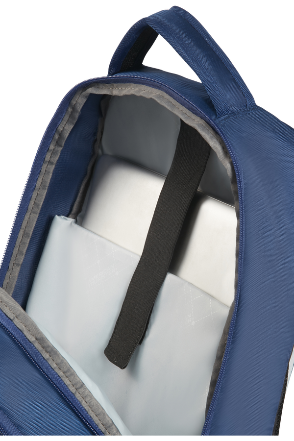 American Tourister Urban Groove UG6 Laptop Backpack 15.6'  Skutočn&aacute; n&aacute;morn&iacute;cka