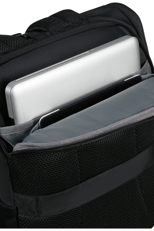 American Tourister Urban Groove Ug25 Tote Backpack 15.6'  Čierna