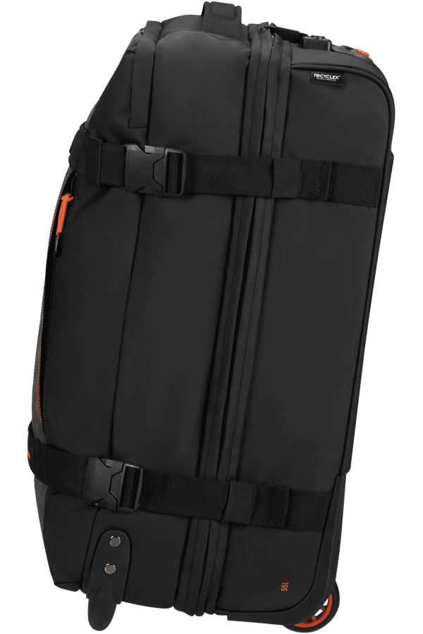 American Tourister Urban Track Duffle with Wheels Lmtd S  Black/Orange American Tourister Urban Track Duffle with Wheels Lmtd S  Black/Orange