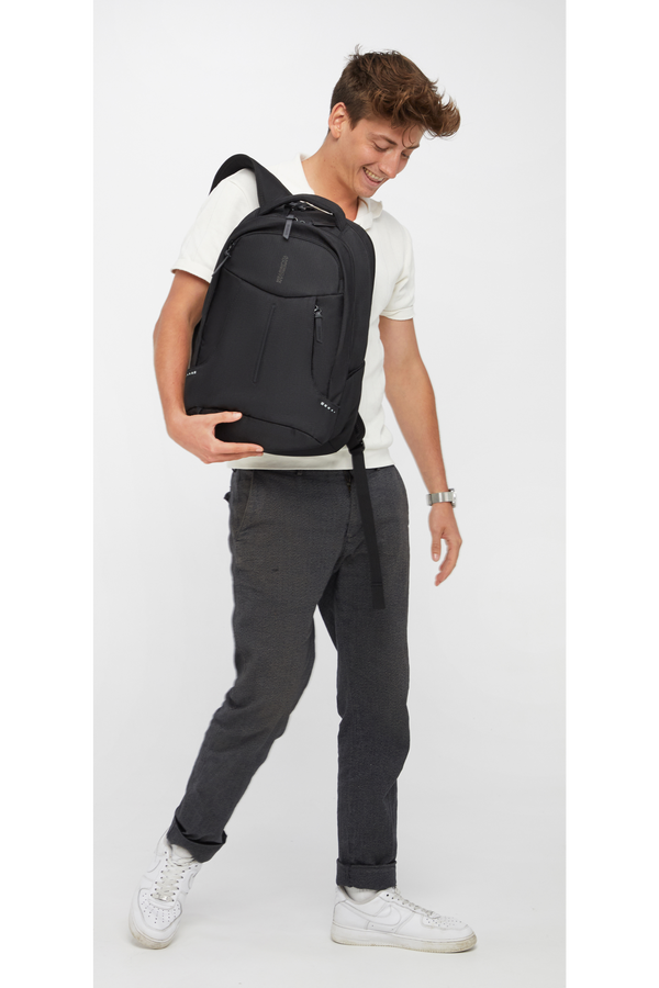 American Tourister Urban Groove Ug14 Lapt. Bp 15.6' Uni  Čierna