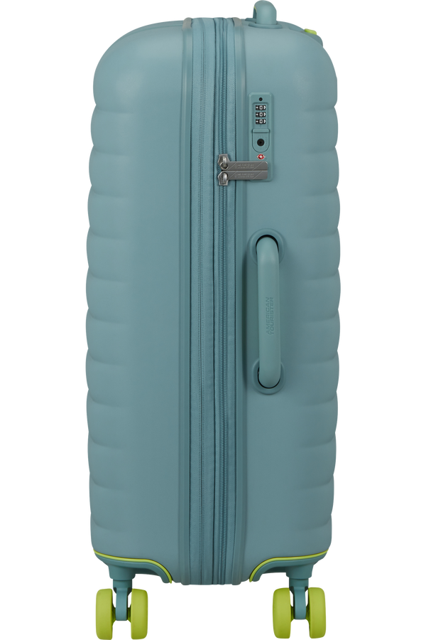 Neovibe 67cm Stredne veľk&yacute; kufor