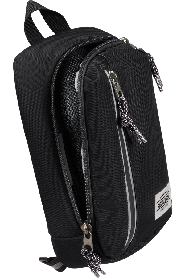 American Tourister Brightup Sling Bag Zip  Čierna