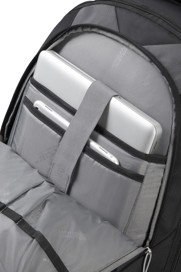 American Tourister Fast Route Laptop Backpack with Wheels Sporty 15.6'  Čierna/siv&aacute;