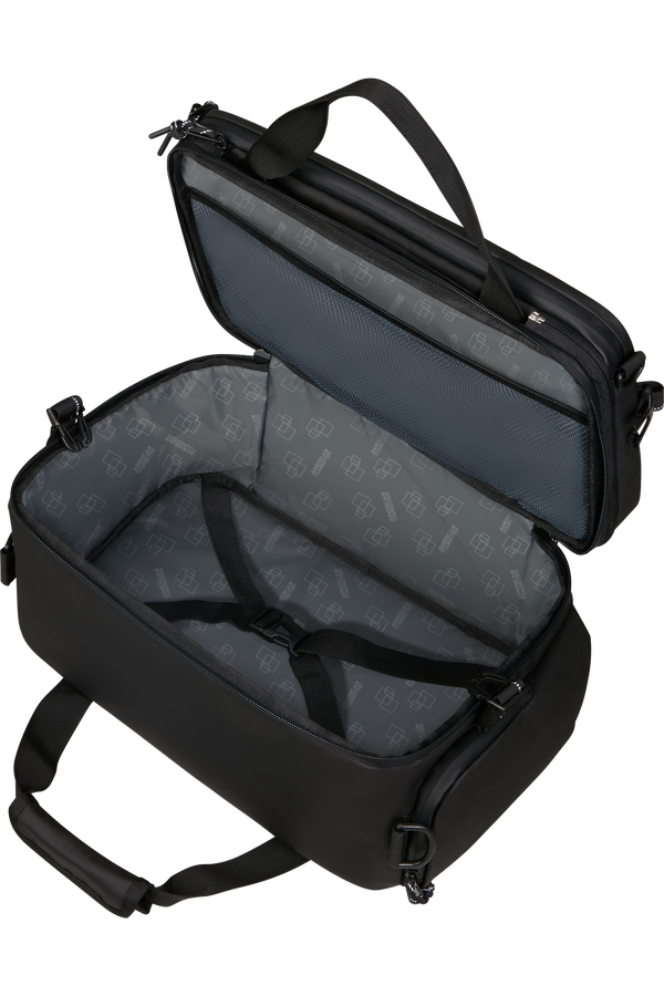 American Tourister Upventure 3 WAY BOARDING BAG  Čierna