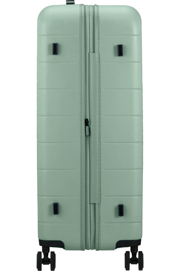 American Tourister Novastream Spinner TSA Exp. 77cm  Nomad Green American Tourister Novastream Spinner TSA Exp. 77cm  Nomad Green