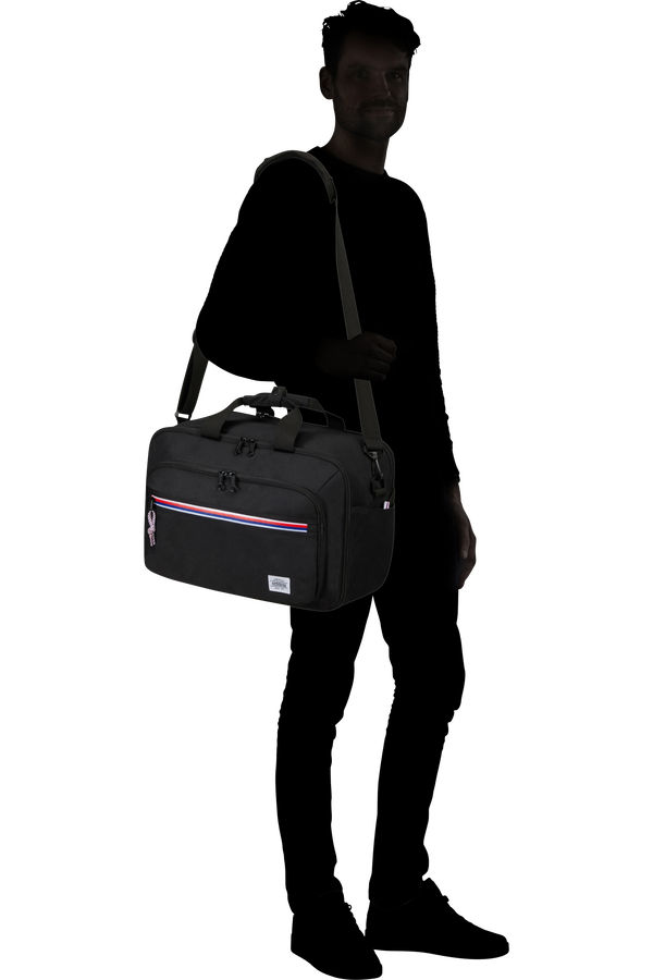 American Tourister UpBeat 3-Way Boarding Bag  Čierna