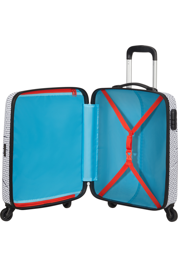 American Tourister Marvel Legends Spinner Alfatwist 2.0 55cm  Captain America Pop Art American Tourister Marvel Legends Spinner Alfatwist 2.0 55cm  Captain America Pop Art