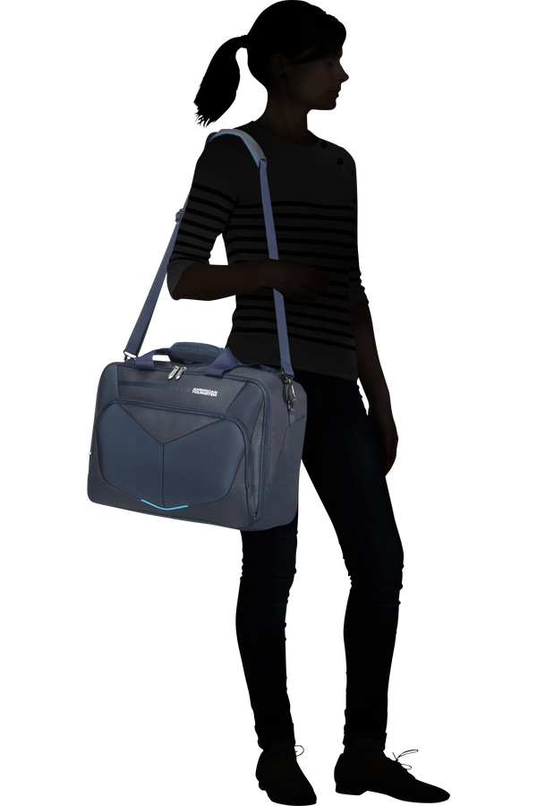 American Tourister Summerfunk 3-Way Boarding Bag  N&aacute;morn&iacute;cka