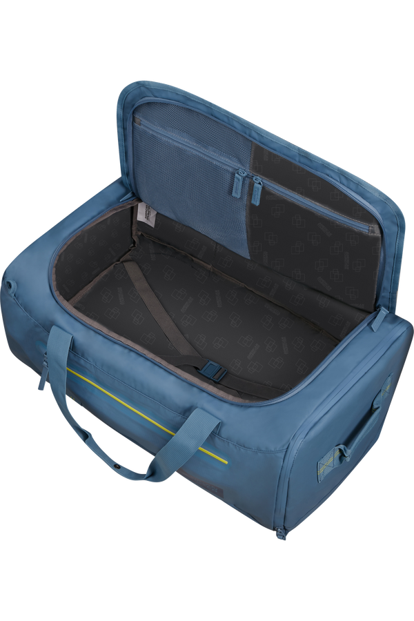 American Tourister Trailgo Duffle M  Coronet Blue American Tourister Trailgo Duffle M  Coronet Blue