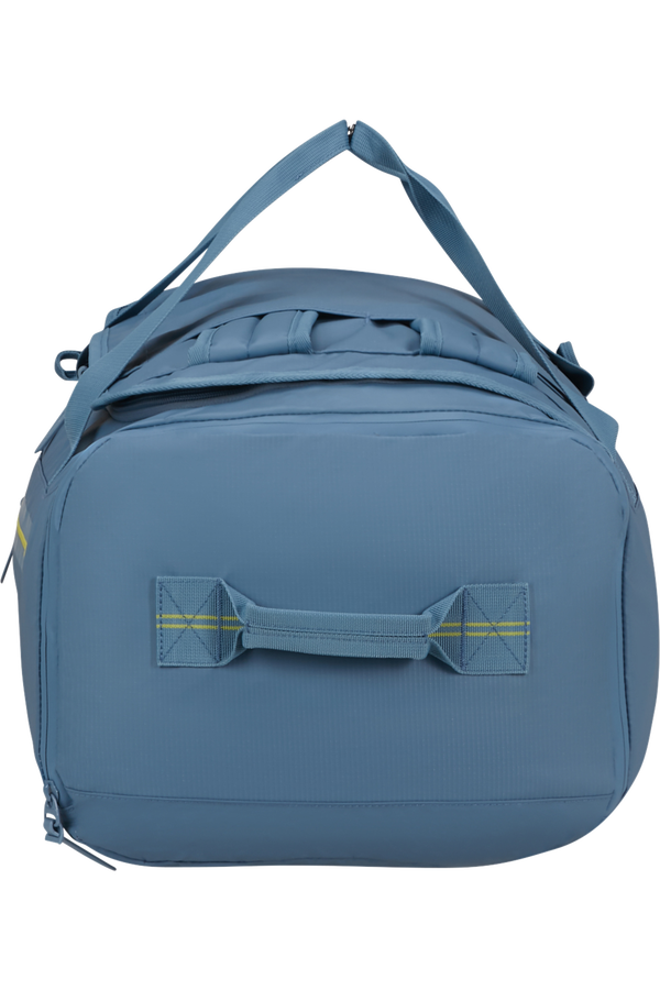 American Tourister Trailgo Duffle M  Coronet Blue American Tourister Trailgo Duffle M  Coronet Blue