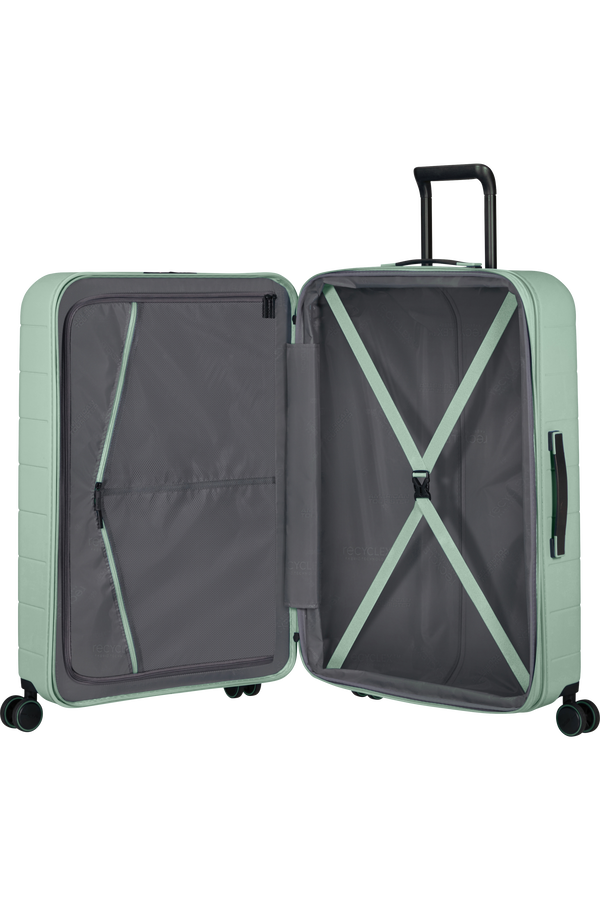 American Tourister Novastream Spinner TSA Exp. 77cm  Nomad Green American Tourister Novastream Spinner TSA Exp. 77cm  Nomad Green