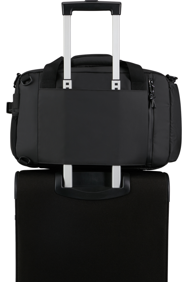 American Tourister Upventure 3 WAY BOARDING BAG  Čierna